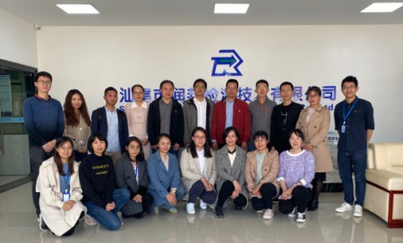 1609388241114899.jpg 合影留念.jpg